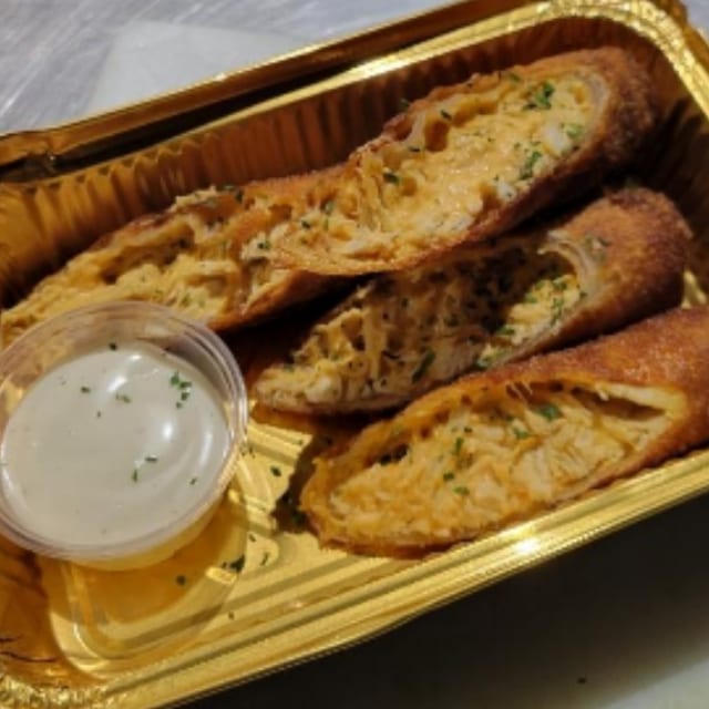 BUFFALO CHICKEN EGGROLLS.